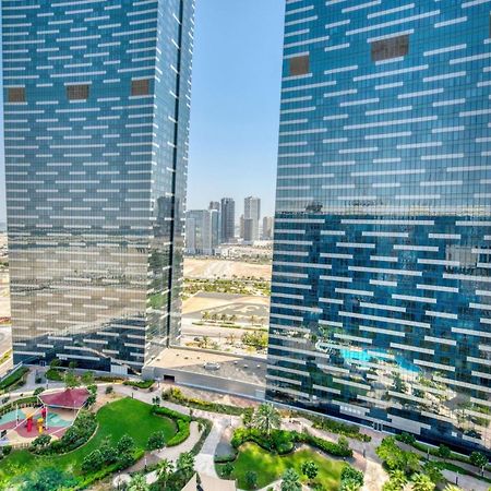 Capital Living On Reem - The Arc Towers & The Gate Lägenhet Abu Dhabi Exteriör bild